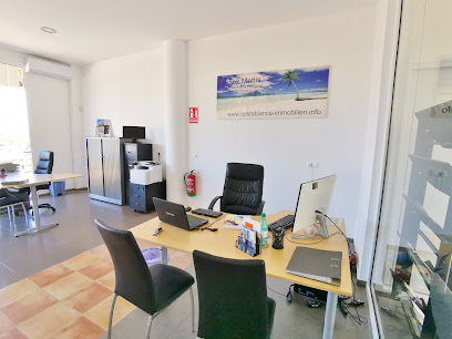 Agentes inmobiliarios en C. Almendralejos, 821, Local 821 / 1 San Miguel de Salinas Alicante 