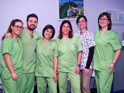 Periodoncista de implantes dentales en Av. de España, 64 El Molar Madrid 
